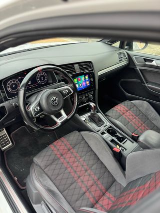 VOLKSWAGEN GOLF GTI TCR