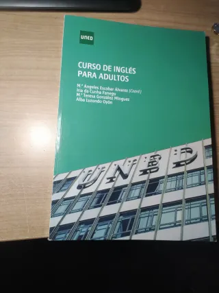 Curso de inglés para adultos (GRADO) (Spanish E...
