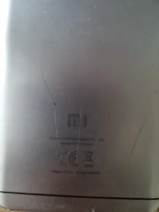 Lote 2 móviles Xiaomi y Huawei plata Para piezas