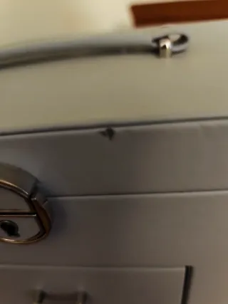 Joyero Seelux Gris con Asa y Cerradura
