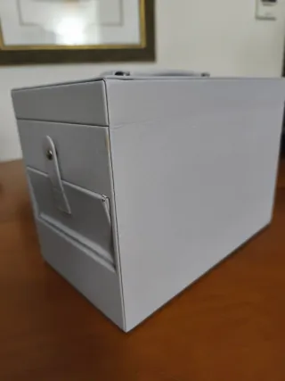 Joyero Seelux Gris con Asa y Cerradura
