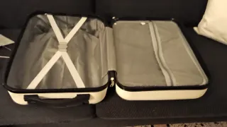 Valigia rigida 4 ruote 55cm