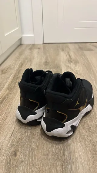 Zapatillas Air Jordan Negras