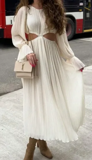 Vestido Zara plisado cut out blanco Talla Xl