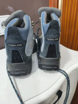 Botas de montaña Gore-Tex Talla 36