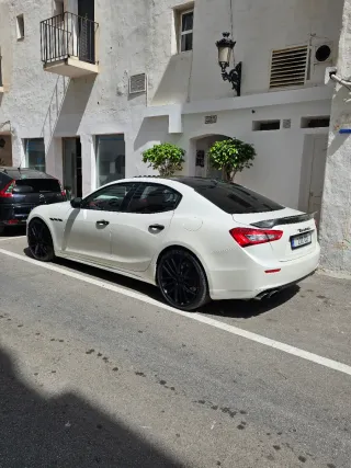 Maserati Ghibli SQ 4 2014
