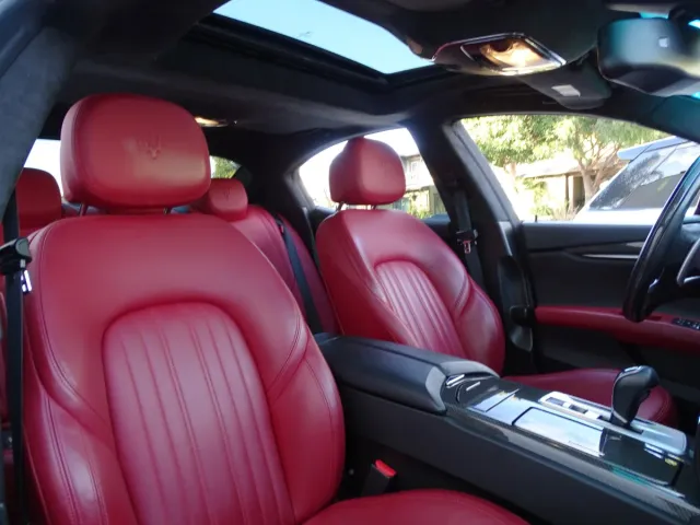 Maserati Ghibli SQ 4 2014