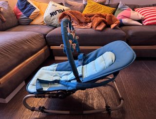 Hamaca balancín bebé fija y vibratoria