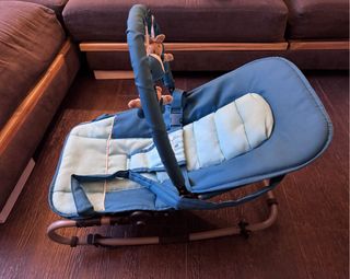 Hamaca balancín bebé fija y vibratoria