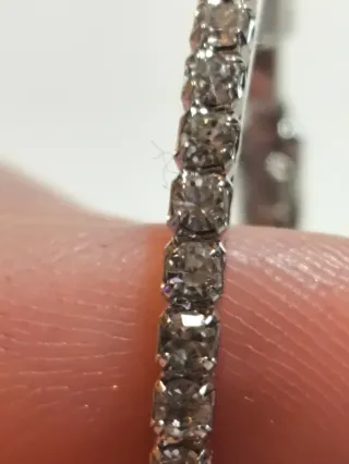 Aros brillantes Sharoski talla mediana