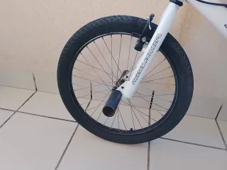 Bicicleta BMX Scree Accion Blanca