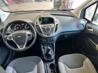 Ford Tourneo Courier 2017