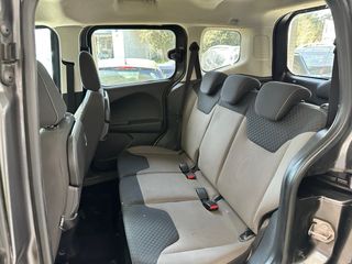 Ford Tourneo Courier 2017