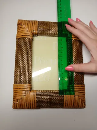 Marco de fotos de ratán tejido