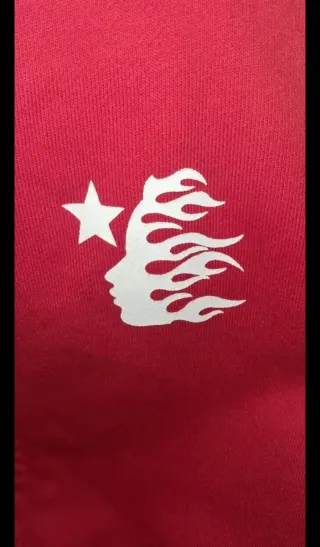 Sudadera rosa con estampado