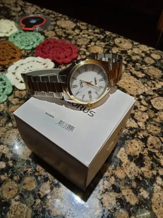 Reloj Lorus/Seiko Solar 100m acero