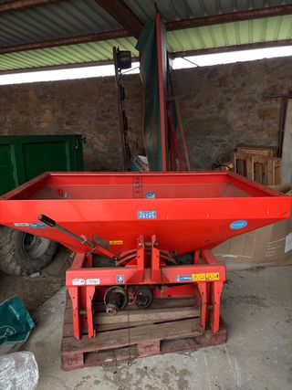 Abonadora agrícola rauch