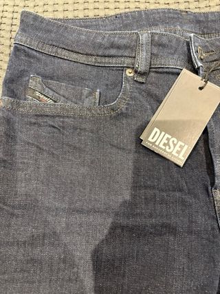 Pantalón Vaquero Diesel Azul Regular Fit