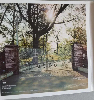 CD Elvis Recorded Live On Stage In Memphis. FTD