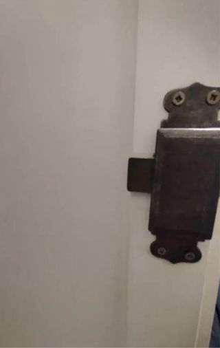 Armario pintado a mano