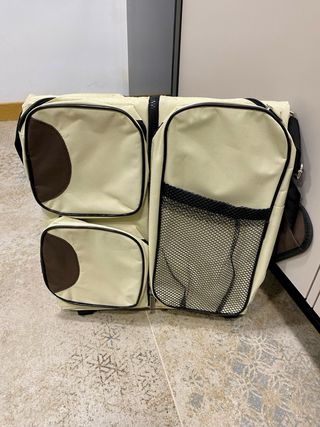 Mini cuna para bebé con bolsos