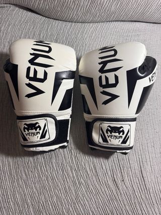 Guantes de Boxeo VENUM