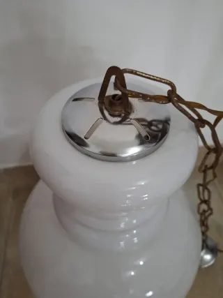Lampada Sospensione Vetro Opalino Bianco Anni 70
