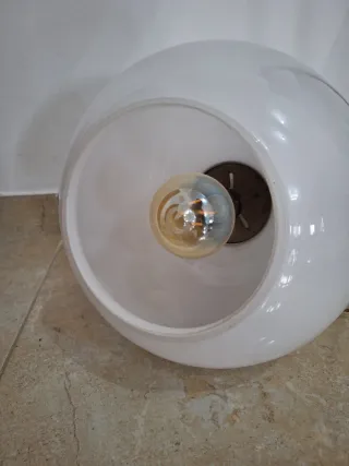 Lampada Sospensione Vetro Opalino Bianco Anni 70