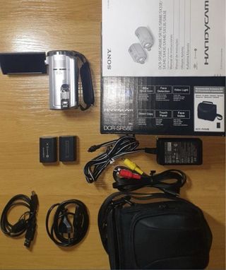 Videocámara Sony Handycam DCR-SR58E