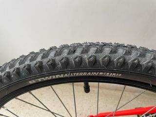 Bicicleta infantil Rockraider 500 roja