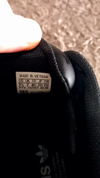 Zapatillas Adidas Superstar Negras y Rosas