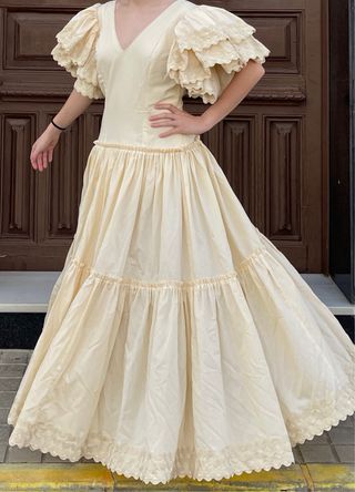 Traje de Flamenca Batita Talla 36/38 beig