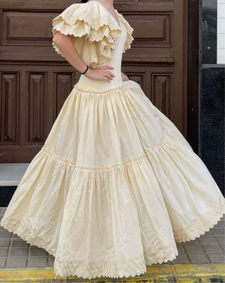 Traje de Flamenca Batita Talla 36/38 beig