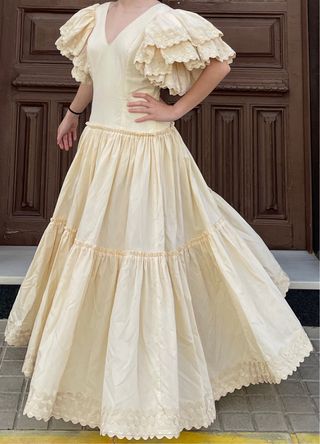 Traje de Flamenca Batita Talla 36/38 beig