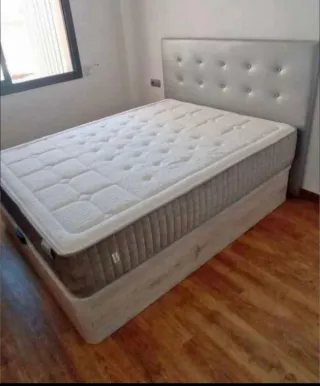 Canapé abatible y colchón