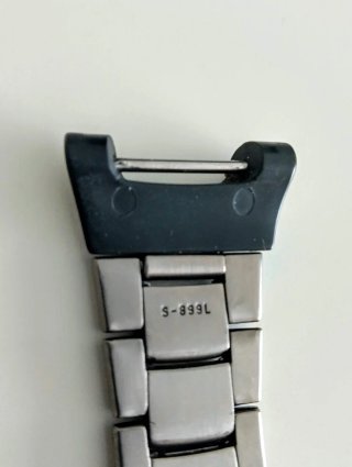 Pulsera titanio Casio® Protrek