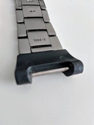 Pulsera titanio Casio® Protrek