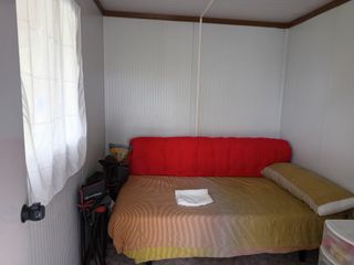 Caseta prefabricada 6m x 2.45m panel sándwich