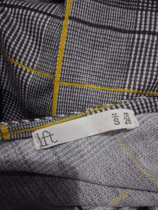 Vestido de tirantes a cuadros