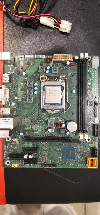 Scheda Madre Fujitsu i3-6100 PSU 500W