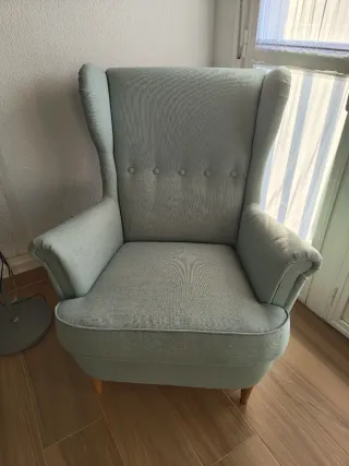 Elegante sillón de lectura-En muy buen estado