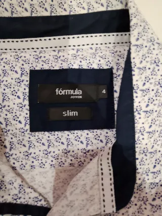 Camisa Slim entallada hombre