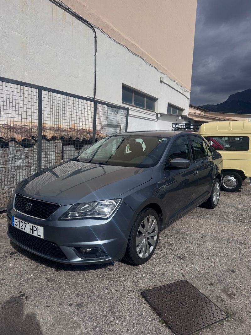 SEAT Toledo 2013 - foto 1