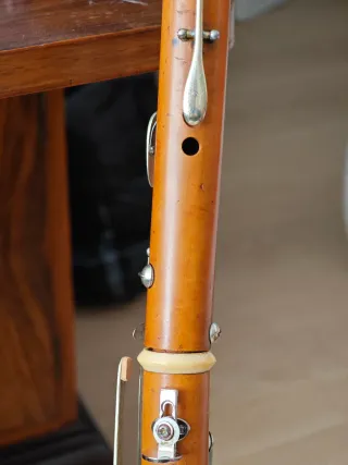 Clarinete antiguo de madera
