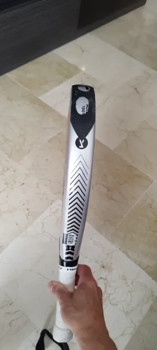 Pala de pádel Kombat MM3 Pro