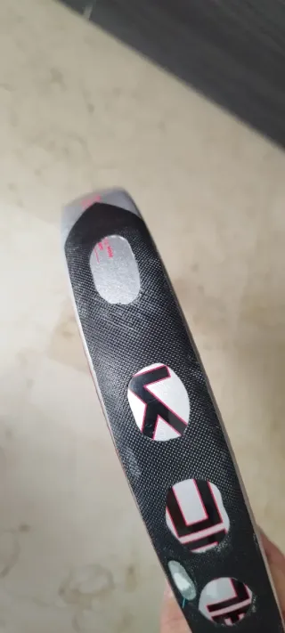 Pala de pádel Kombat MM3 Pro