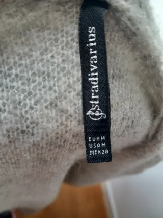 Poncho Stradivarius Talla Única