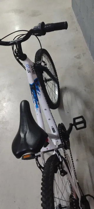 Bicicleta Rockrider 6-9 años