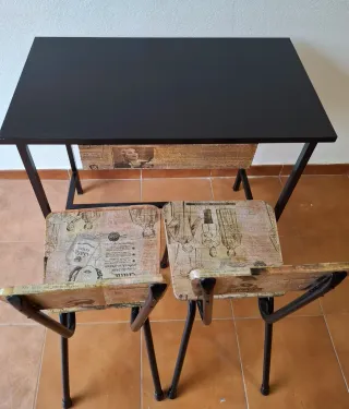 Mesa y 2 Sillas Cocina Vintage