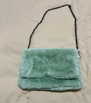 Bolso de pelo verde